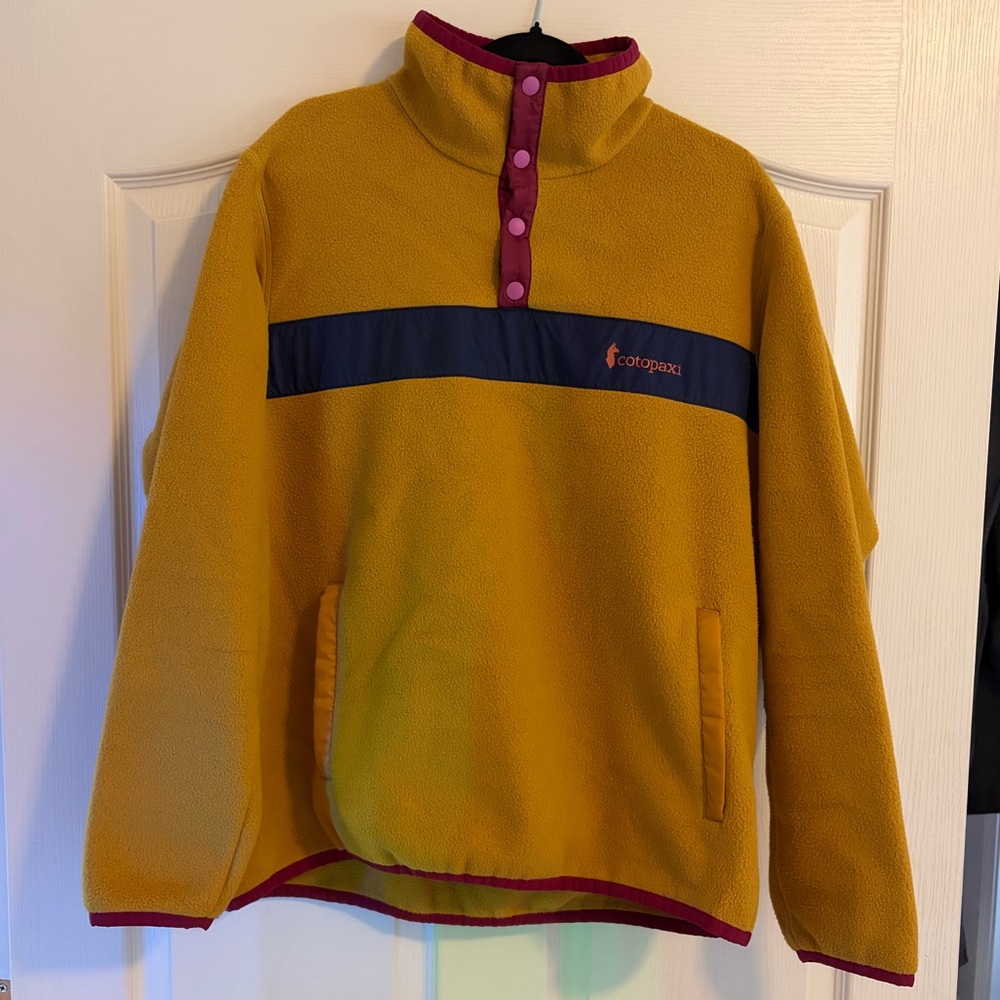 Cotopaxi Women’s Yellow Fleece Pullover